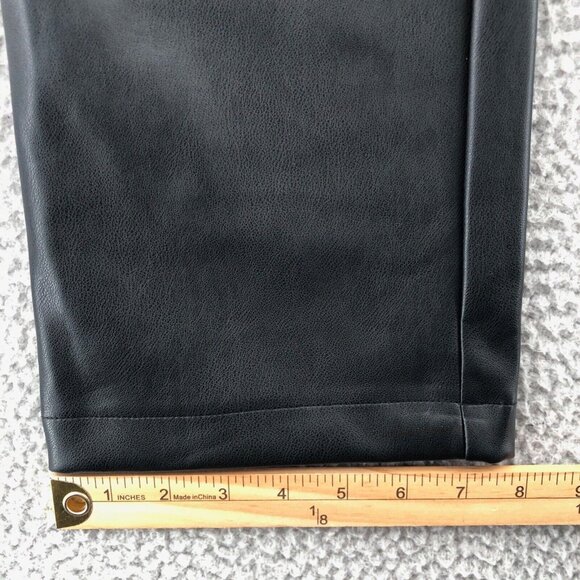 7 For All Mankind Pants Women Small Black Faux Leather PU Stretch Ankle Straight - Picture 12 of 13